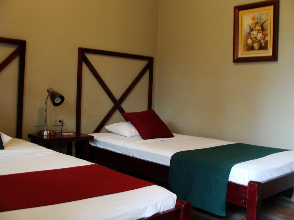 Hotel 利比里亚 外观 照片